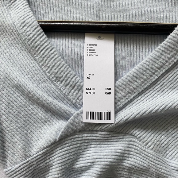 Surplice top - Picture 2 of 5